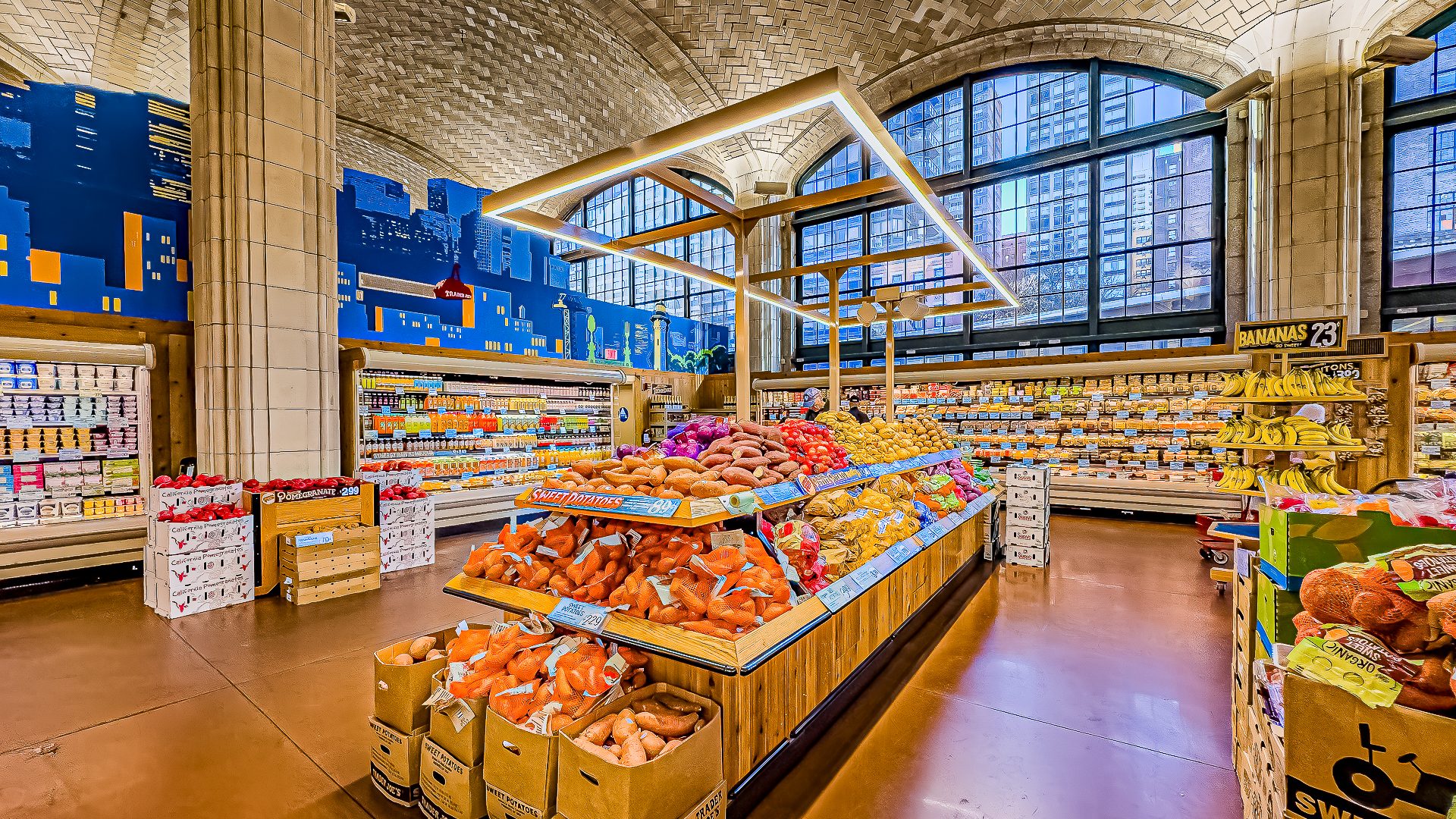 🇺🇸 Inside The MOST BEAUTIFUL Trader Joe’s